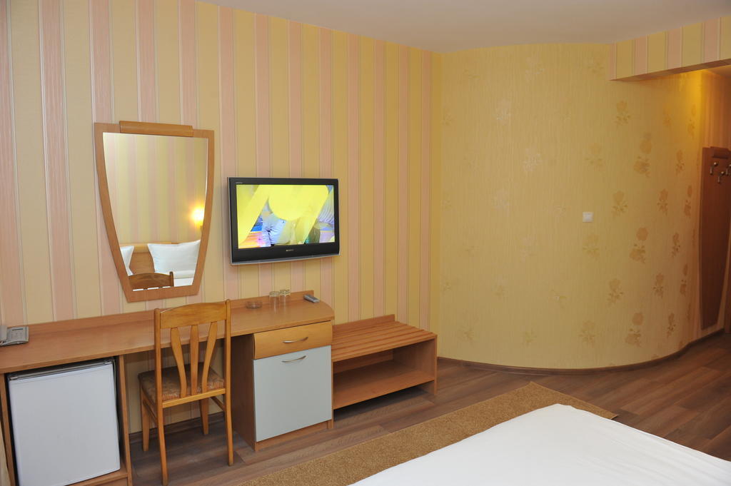 Eros Motel Sandanski Exterior photo